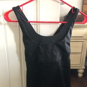 Size 4 lulu lemon tank with built in bra
